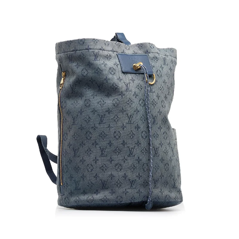 Louis Vuitton Alma bags with a leather - wrapped handle for a luxurious feelLouis Vuitton Monogram Denim Chalk Backpack (SHG-JepQAs)