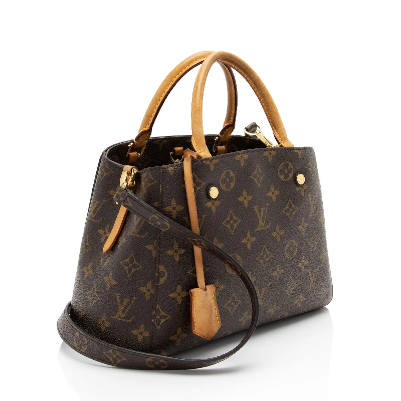 Louis Vuitton bags with a detachable mirror inside for on - the - go touch - upsLouis Vuitton Monogram Canvas Montaigne BB Shoulder Bag (MSamVH)