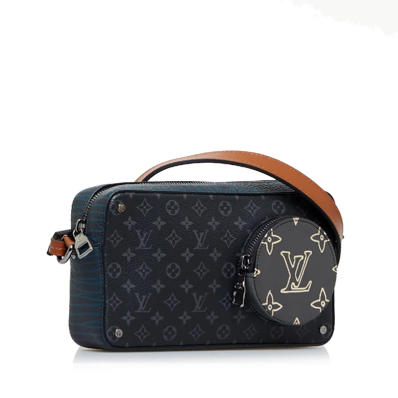 Louis Vuitton Alma bags featuring the signature top - handle designLouis Vuitton Monogram Eclipse Volga (SHG-kDsuOT)