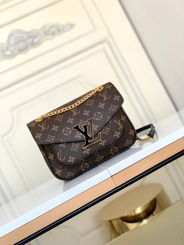 Louis Vuitton crossbody bags with a woven leather strap for textureBoldCollect - LOUIS VUITTON Bags - 372