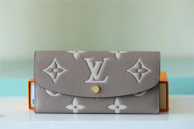 Louis Vuitton bags with a front - zip pocket for small items like keysFranco Shops - Louis Vuittons  - 10577