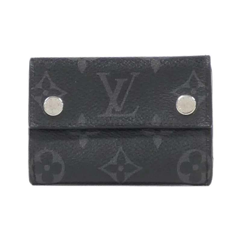 Louis Vuitton backpacks with a sleek, minimalist design for styleLouis Vuitton Monogram Dialovery Compact Wallet M67630 Wallet