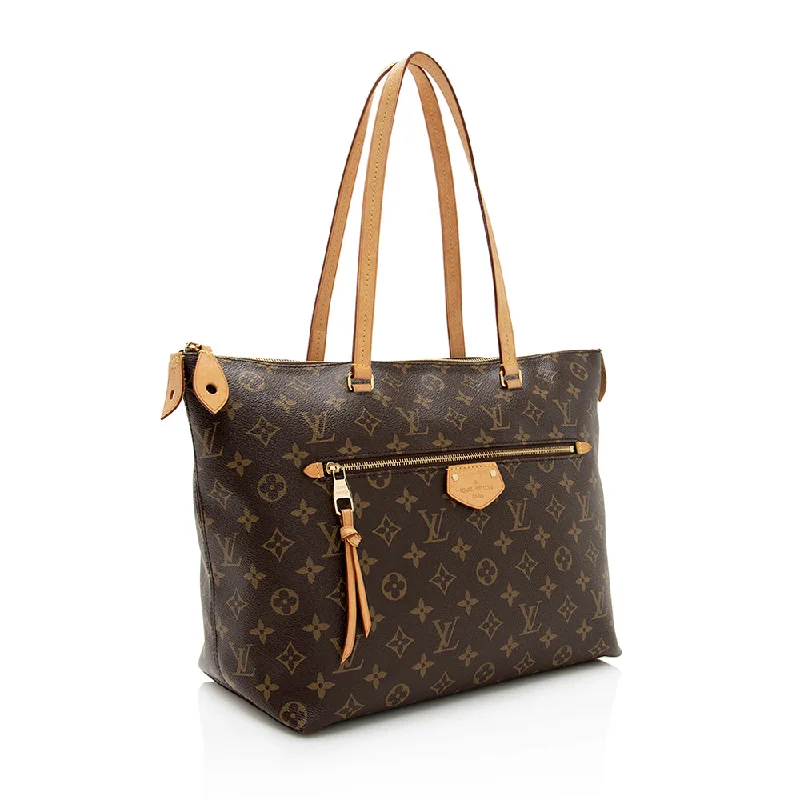 Small - sized Louis Vuitton Pochette Metis bags for a compact carryLouis Vuitton Monogram Canvas Iena MM Tote (21973)