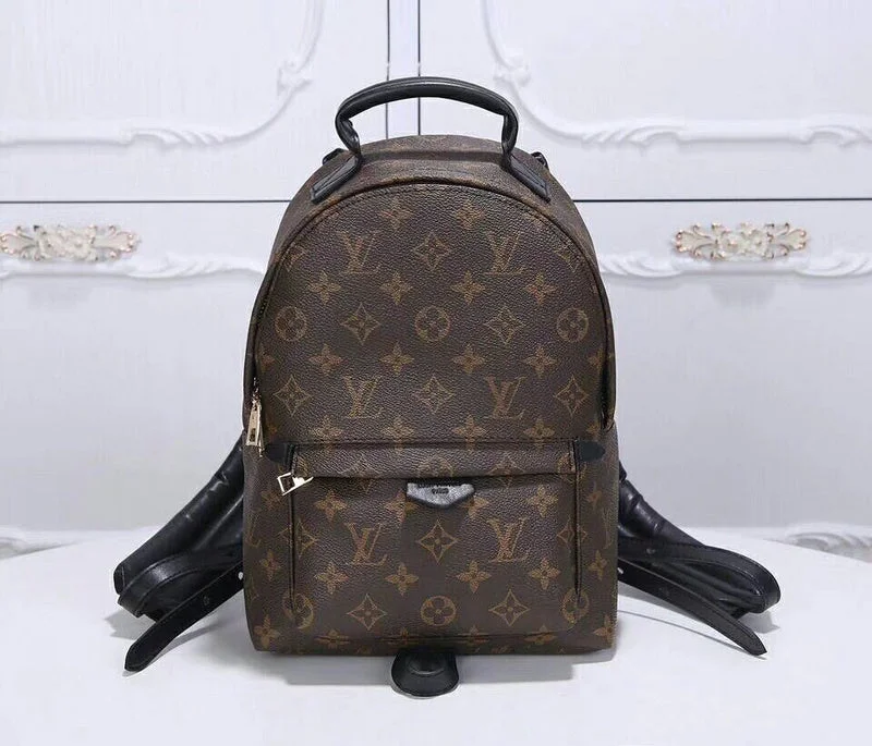 Ladies Louis Vuitton shoulder bags with a magnetic - closure flap for easeBoldCollect - LOUIS VUITTON BAGS - 3093