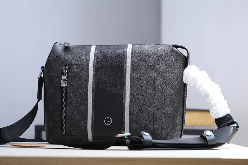 Louis Vuitton backpacks with a padded laptop compartment for travelFranco Shops - Louis Vuittons  - 10487