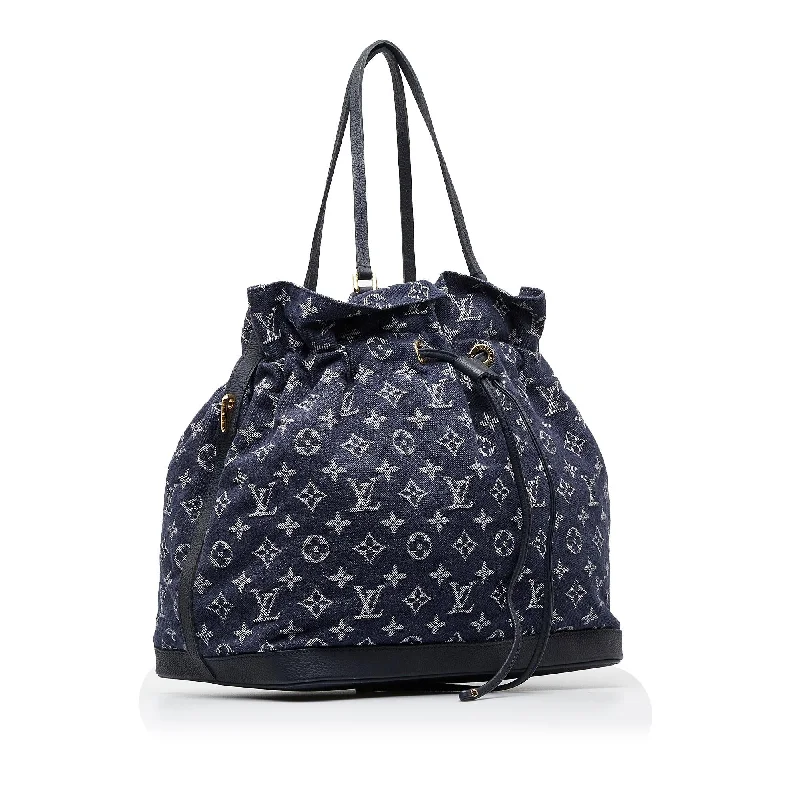 Louis Vuitton tote bags with a printed LV logo on the front for brand visibilityLouis Vuitton Monogram Denim Noefull MM (SHG-e1WL0b)