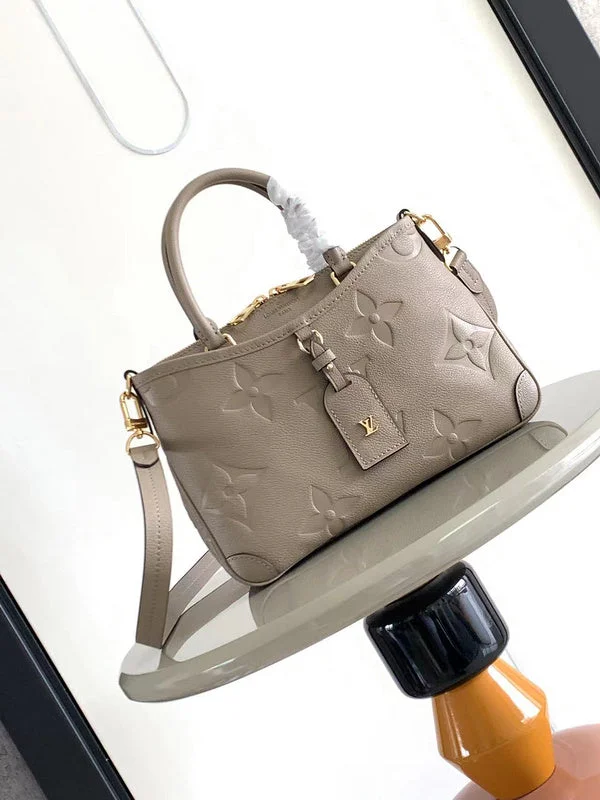 Ladies Louis Vuitton Capucines bags with a detachable shoulder strapBoldCollect - LOUIS VUITTON Bags - 388