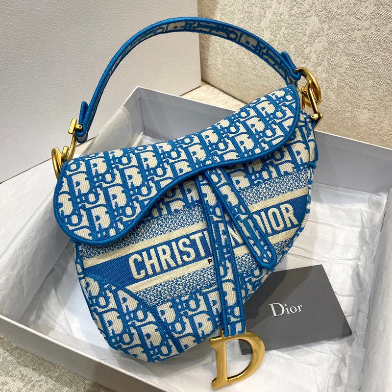 Fashion - forward Christian Dior tote bags for the modern womanChristian Dior Bags - 5728