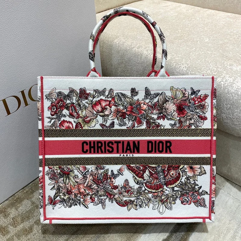 Christian Dior Saddle bags with a patent leather finish for a shiny lookChristian Dior Bags - 5736