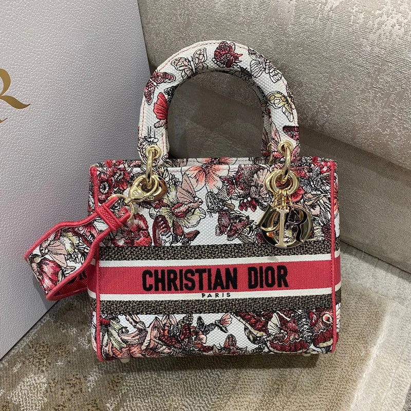 Luxury Christian Dior crossbody bags with a chain - link strapChristian Dior Bags - 5743