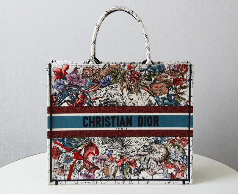 Christian Dior bags with a detachable coin purse insideChristian Dior Bags - 5771