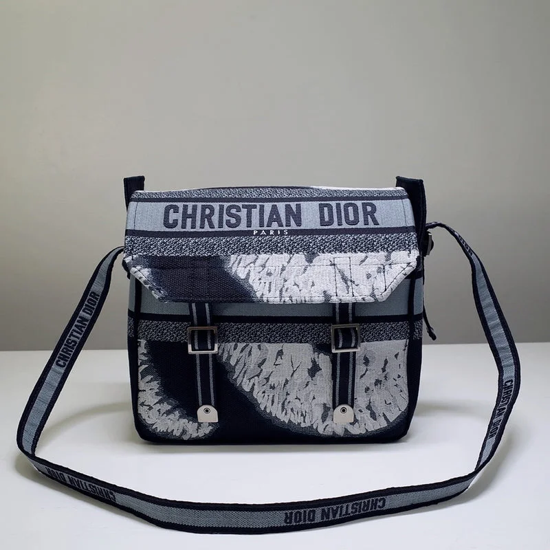 Christian Dior handbags with a detachable mirror for on - the - go touch - upsChristian Dior Bags - 5939