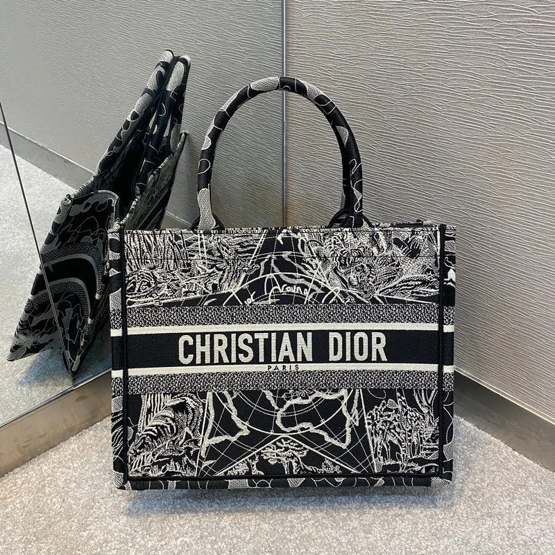 Christian Dior Saddle bags with a studded trim for a bold lookChristian Dior Bags - 5956