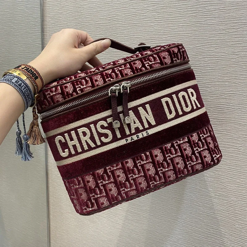 Christian Dior Saddle bags with a patent leather finish for a shiny lookChristian Dior Bags - 6084