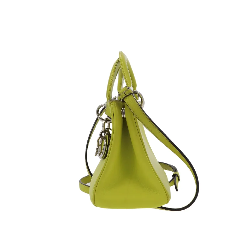 Stylish Christian Dior shoulder bags with a tassel - adorned zipperCHRISTIAN DIOR Lady Dior Handbag in Green Leather