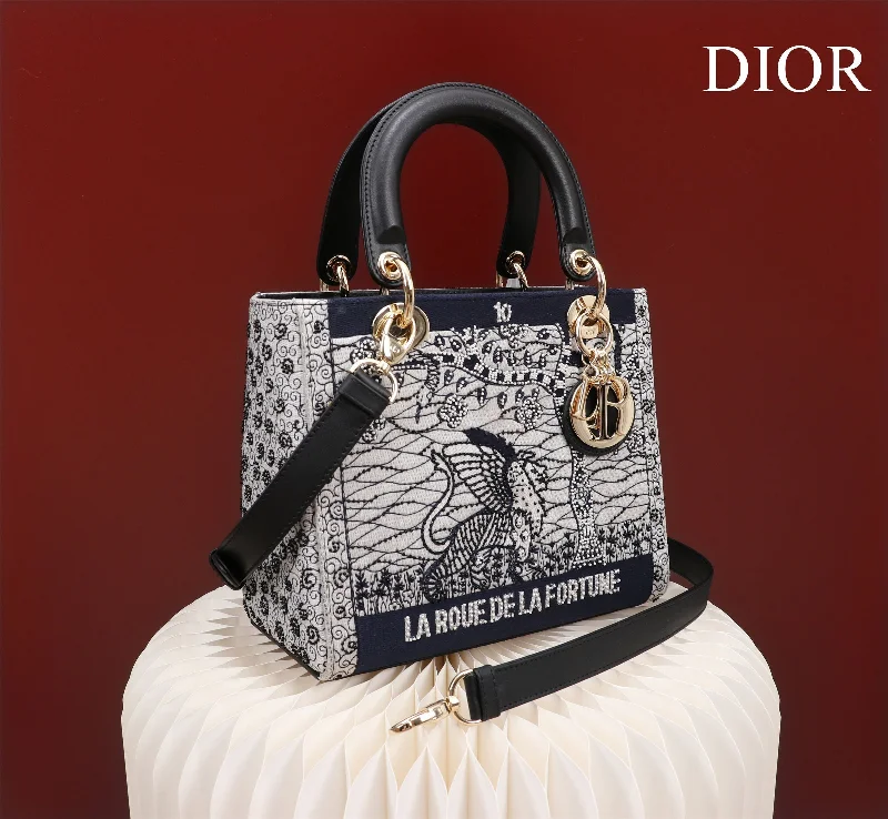 Christian Dior Saddle bags with a patent leather finish for a shiny lookChristian Dior - Luxury Bags  181