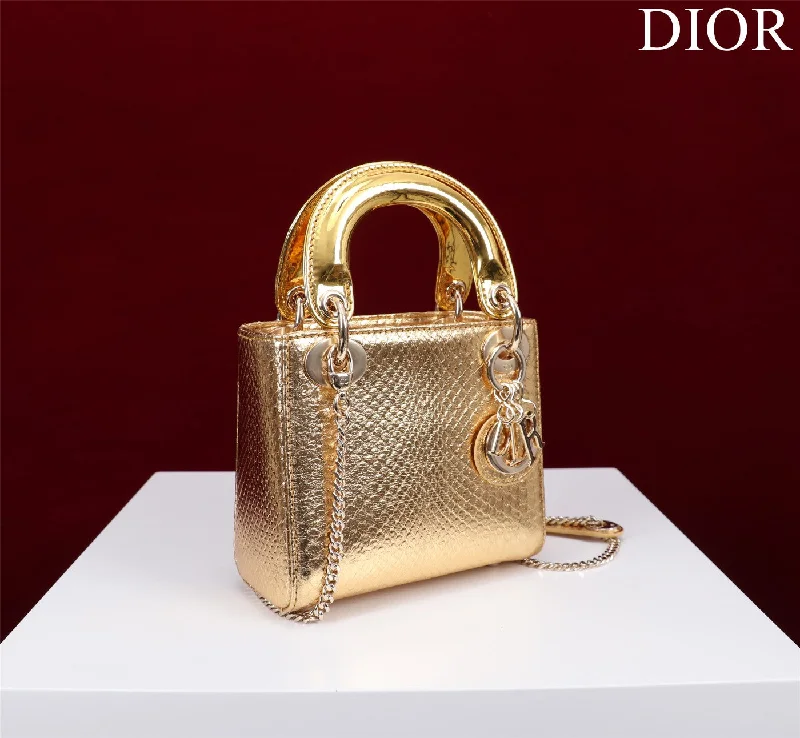 Christian Dior Saddle bags with a patent leather finish for a shiny lookChristian Dior - Luxury Bags  199